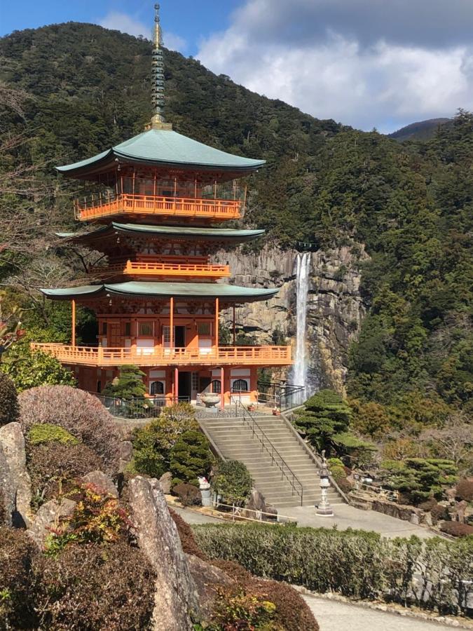 浜の宮七福神 1棟貸し9名様までご利用できます Villa Nachikatsuura Exterior photo